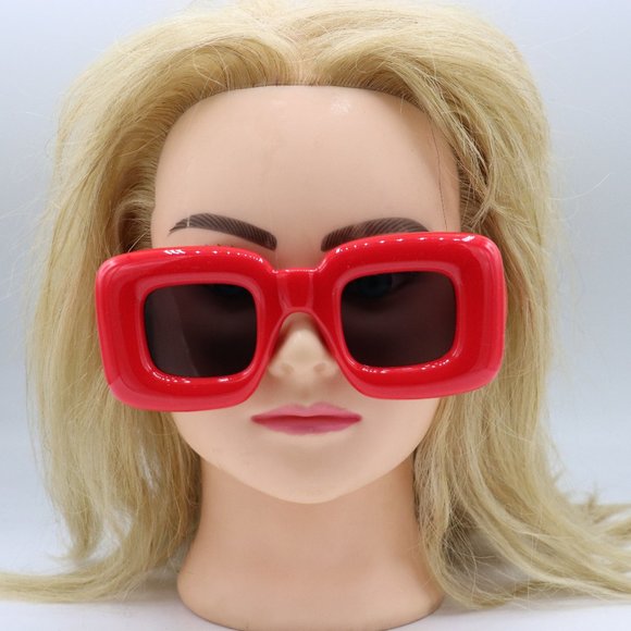 Chunky Red Square Trendy Party Sunglasses Celeb Style - Picture 1 of 3
